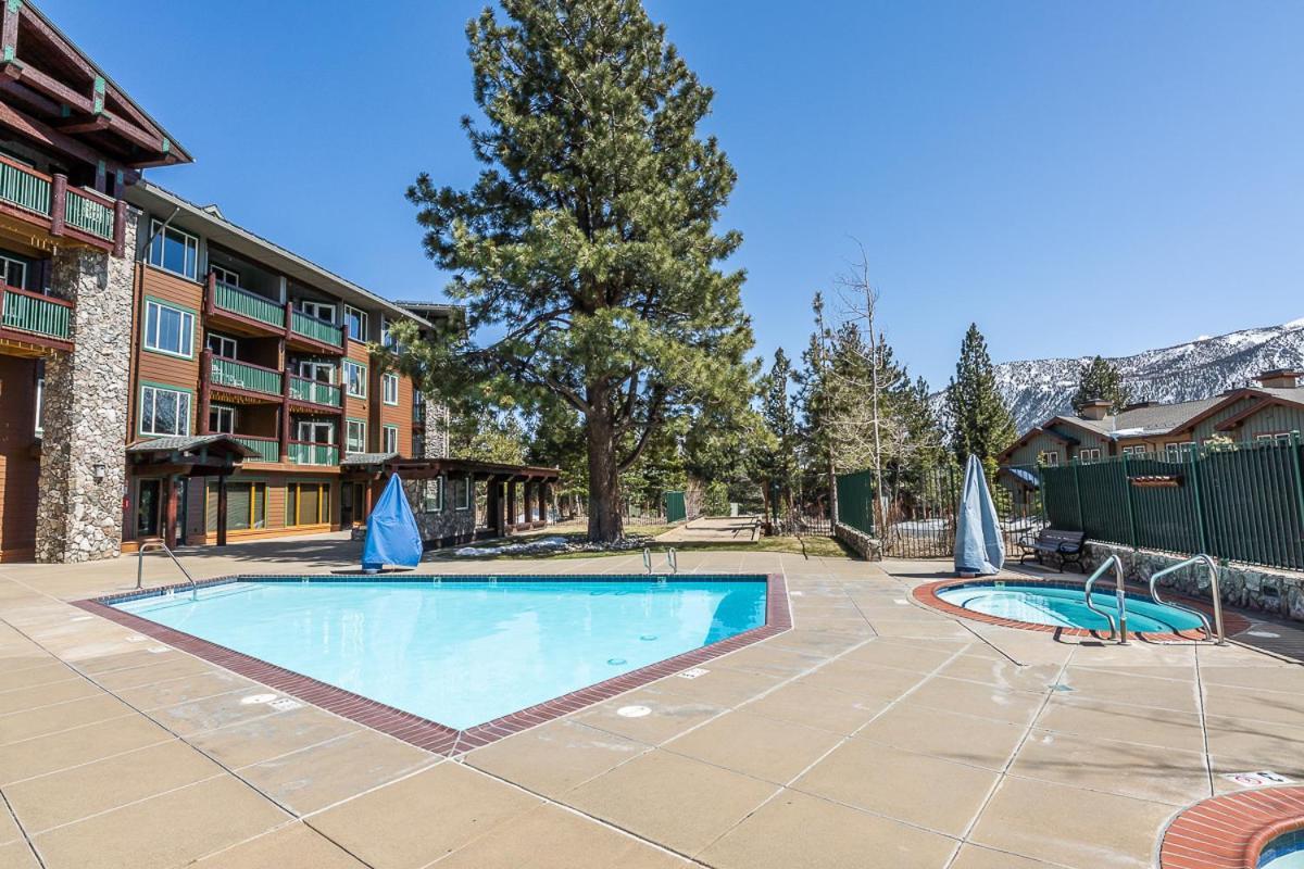 Ski In Ski Out Juniper Springs Lodge #351 Luxury Slope-Side 2 Bedrm 2 Bath End Unit! Mammoth Lakes Exterior photo