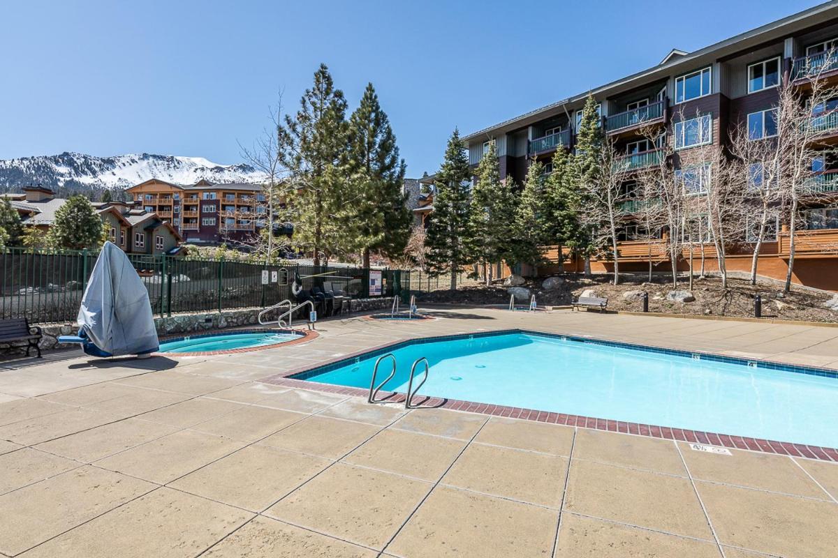 Ski In Ski Out Juniper Springs Lodge #351 Luxury Slope-Side 2 Bedrm 2 Bath End Unit! Mammoth Lakes Exterior photo