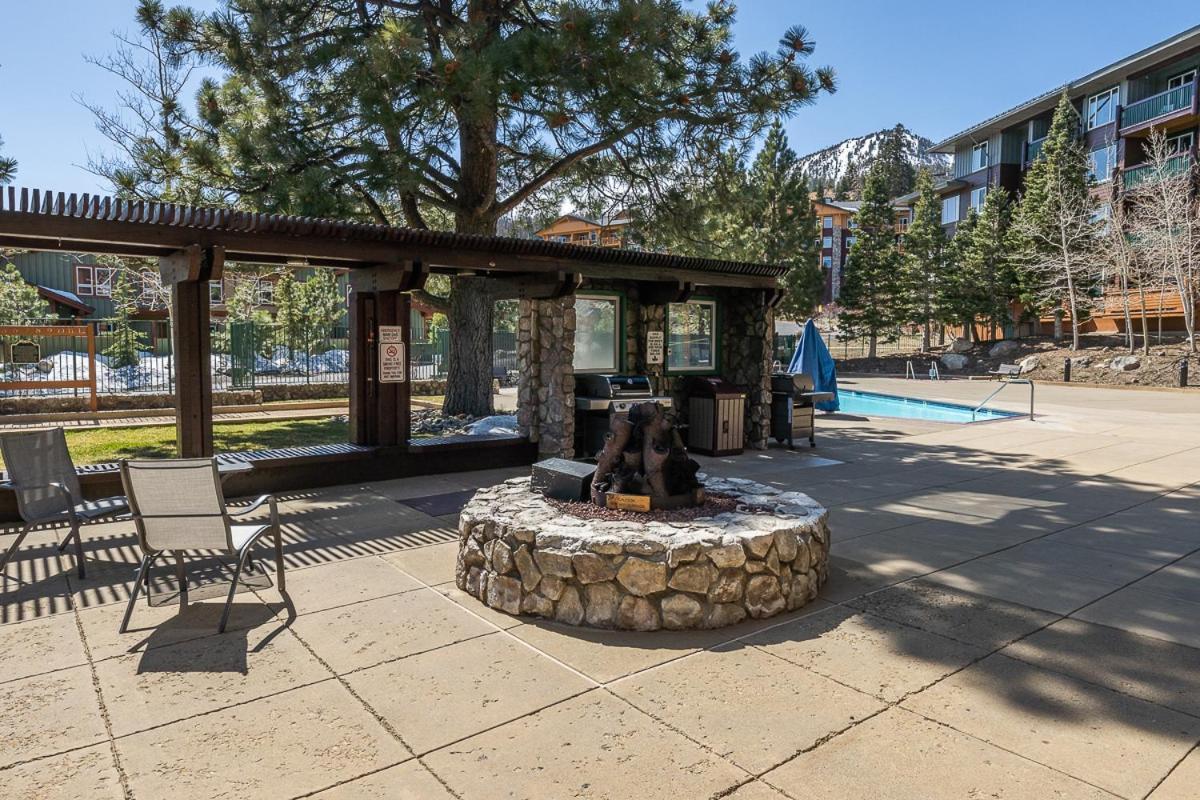 Ski In Ski Out Juniper Springs Lodge #351 Luxury Slope-Side 2 Bedrm 2 Bath End Unit! Mammoth Lakes Exterior photo