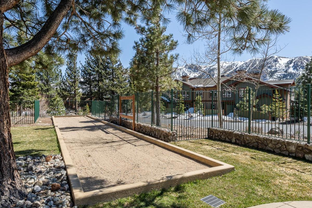 Ski In Ski Out Juniper Springs Lodge #351 Luxury Slope-Side 2 Bedrm 2 Bath End Unit! Mammoth Lakes Exterior photo